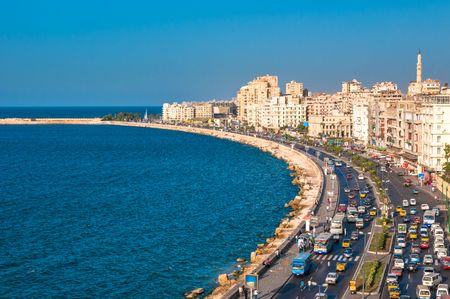 تعد مدينة الإسكندرية عروس البحر الأبيض المتوسط من أقدم المدن وأعرقها، وتعتبر مركزاً للثقافة والتاريخ والتسوق في مصر. وتعد المولات التجارية من أهم الوجهات السياحية لزائري الإسكندرية، حيث تتميز بمولاتها...