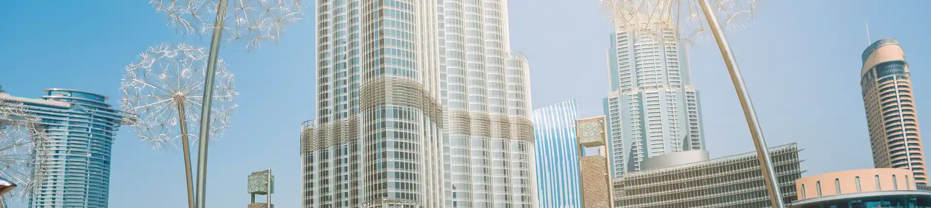 What to Wear in the UAE: Ultimate Packing and Dress Code Guide