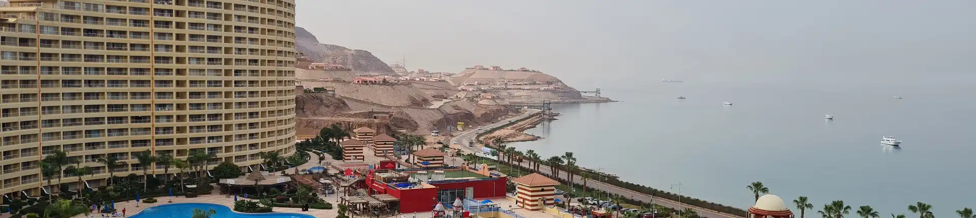 أفضل منتجعات العين السخنة