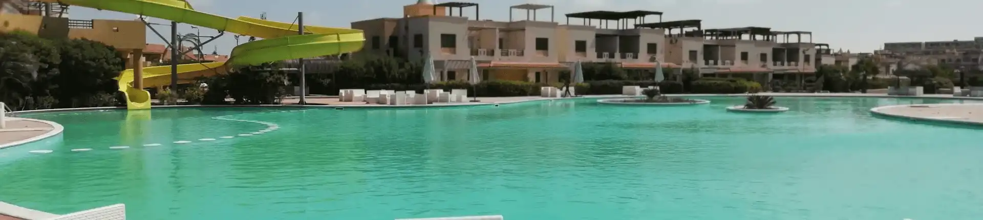 دليل قرية ديمورا بالساحل الشمالي