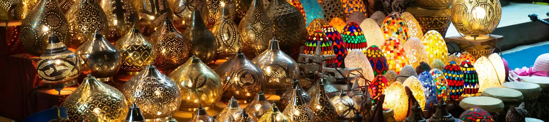 An Ultimate Guide to Shopping Authentic Saudi Arabian Handicrafts