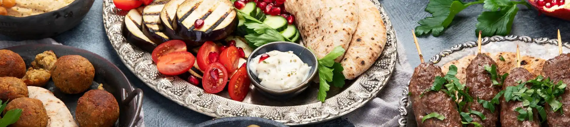 أشهر المأكولات في الدول العربية