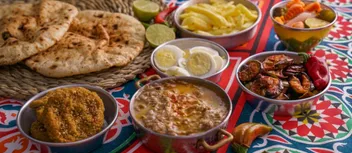 مطاعم فول وطعمية الشيخ زايد