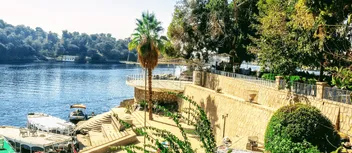 دليل زيارة جزيرة النباتات في أسوان