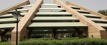 Explore Al Olaya Park in Riyadh