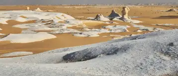 تعرف على الصحراء البيضاء