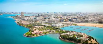 Top Luxury Dining Experiences in Jeddah with a Sea View