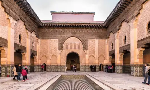 أفضل ١٠ أماكن سياحية يجب زيارتها في مراكش - المدينة القديمة (المدينة العتيقة)