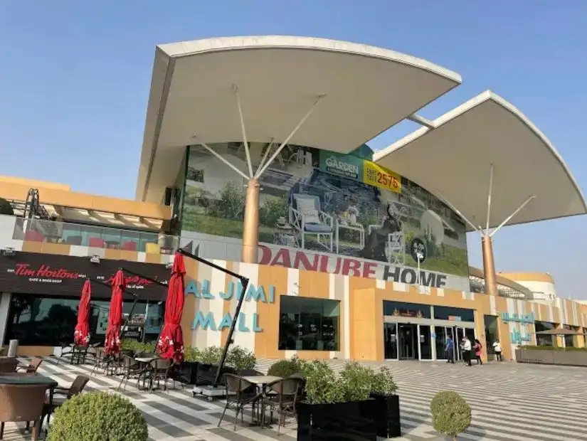 Exterior of Al Jimi Mall