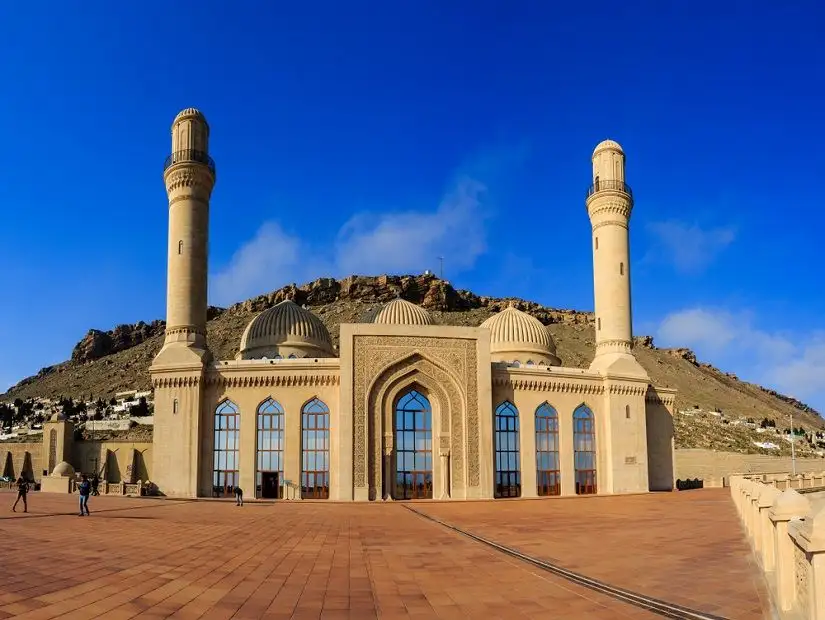 Bibi-Heybat Mosque.jpg