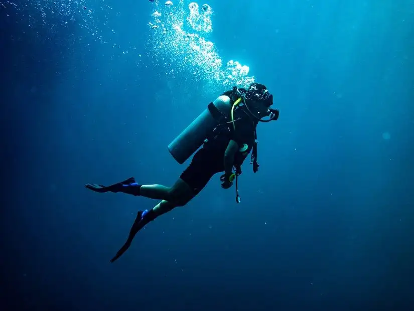 Scuba diving at Deep Dive 