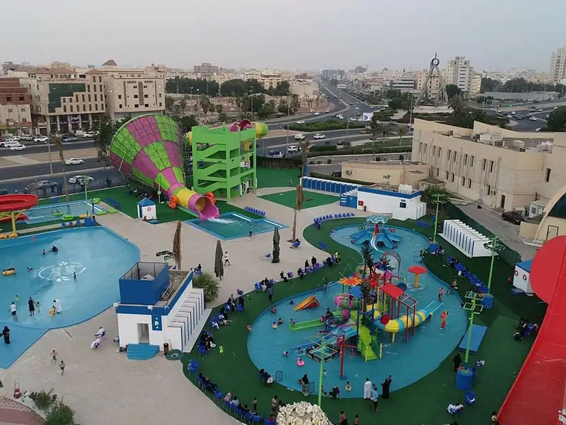 القرية المائية في جدة