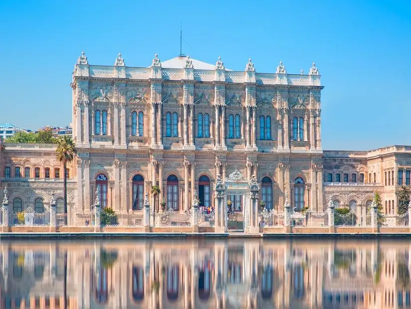 Dolmabahçe Palace.jpg