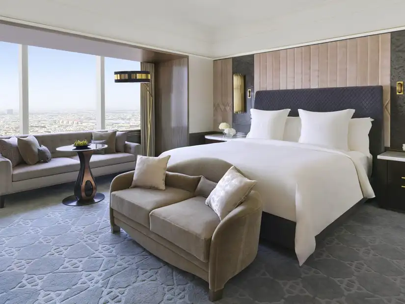Four Seasons Hotel Riyadh At Kingdom Center.jpg