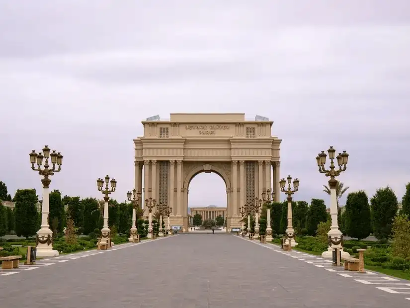 The grand entrance to the Ganja Memorial Park.