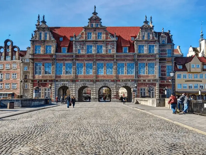 The historic Jardansk Gate in Gdańsk, an impressive example of Renaissance architecture.