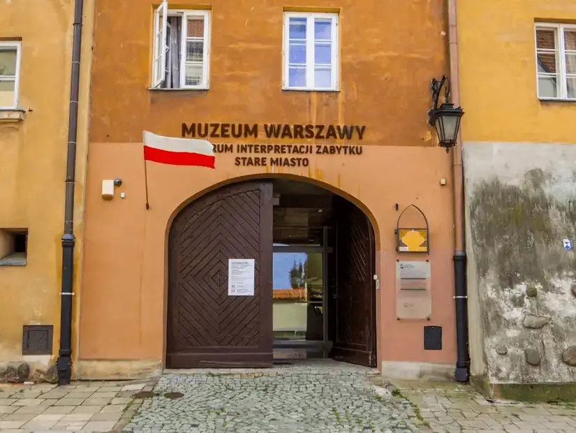 The entrance to the Warsaw City Museum, a gateway to the rich history of the Polish capital.