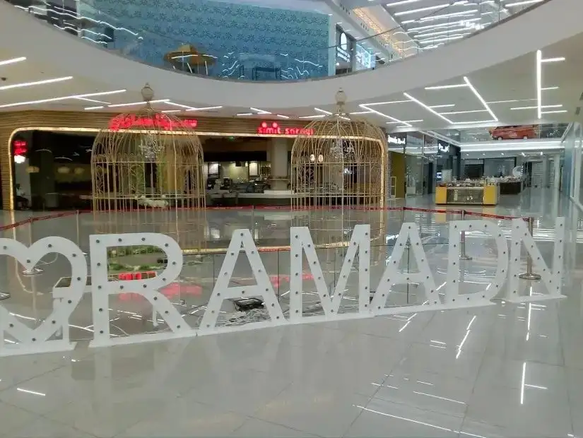 al-hamra-mall1