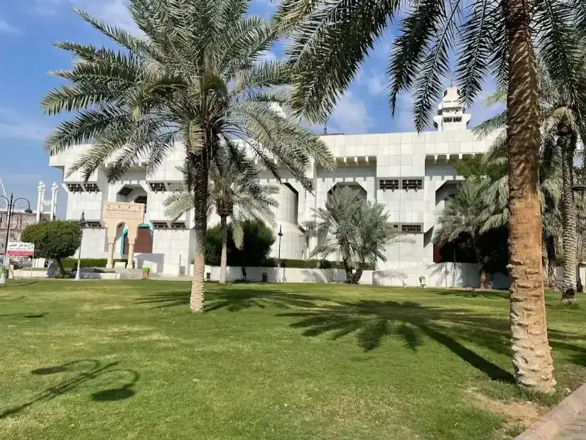 al-tanim-mosque1