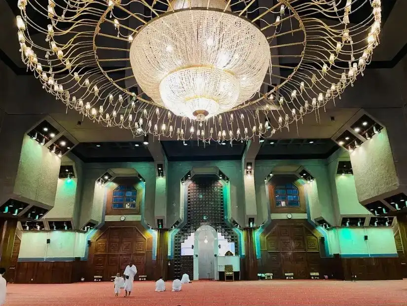 al-tanim-mosque2