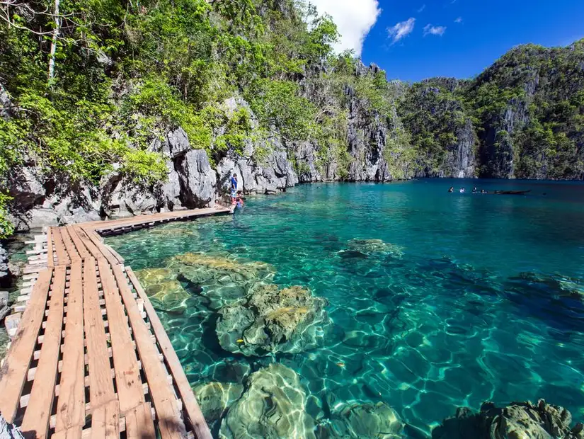 بحيرة كايانغان الفلبين.jpg