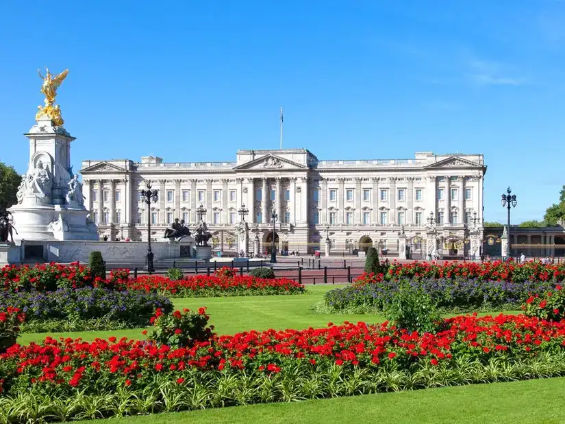 buckingham_palace.jpg