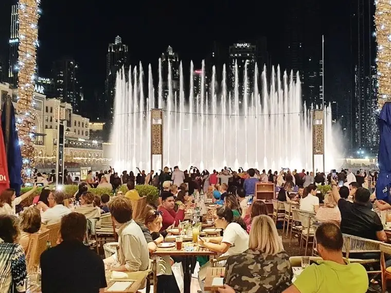 Dining with a spectacular Dubai Fountain view.