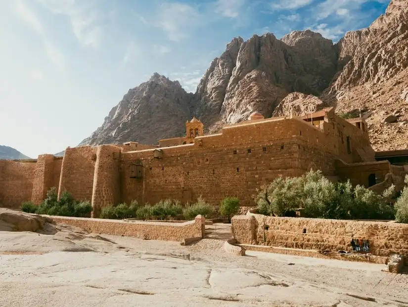 cathedral-sinai.jpg