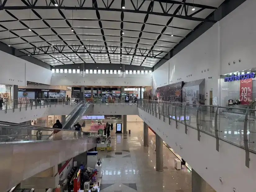 dareen-mall1