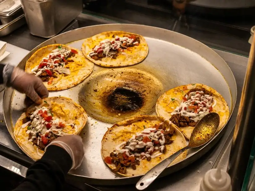 dubai-street-food2.jpg