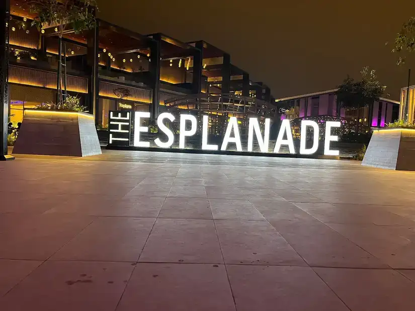 esplanade1.webp