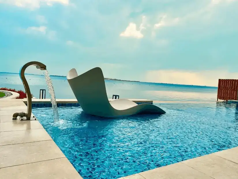 half_moon_beach4.jpg