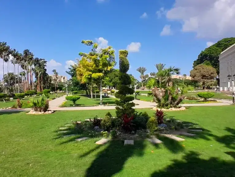 حديقة انطونيادس.webp