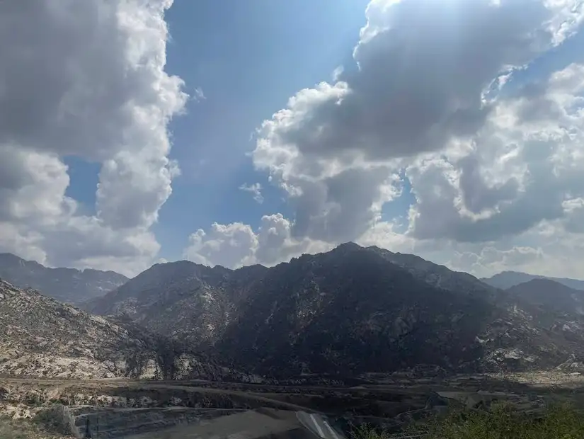 جبال الهدا.jpg