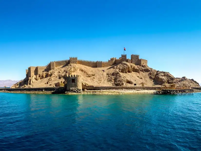 جزيرة فرعون.jpg