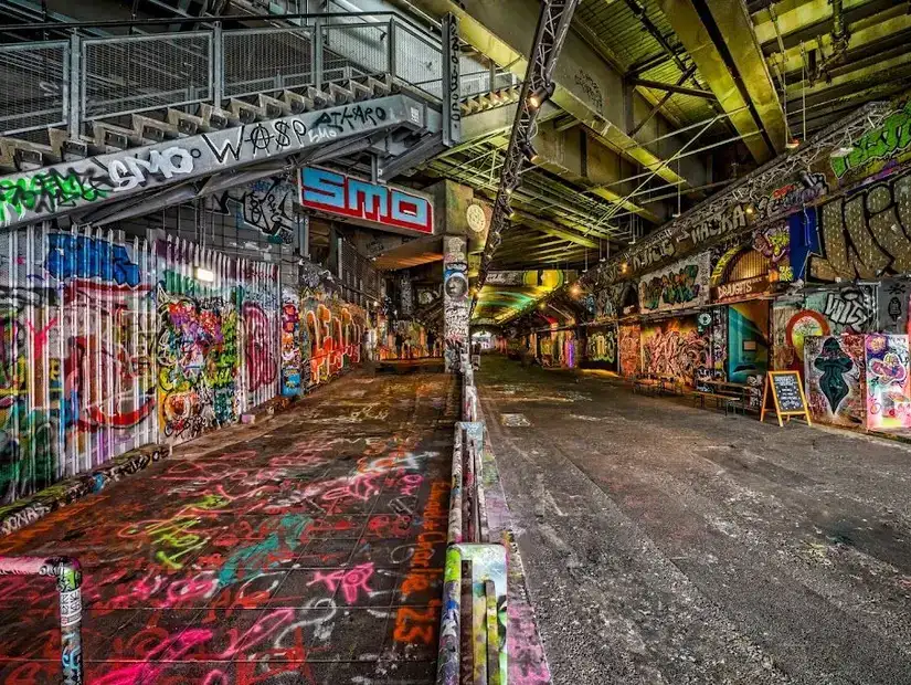 lake_street_arches.jpg