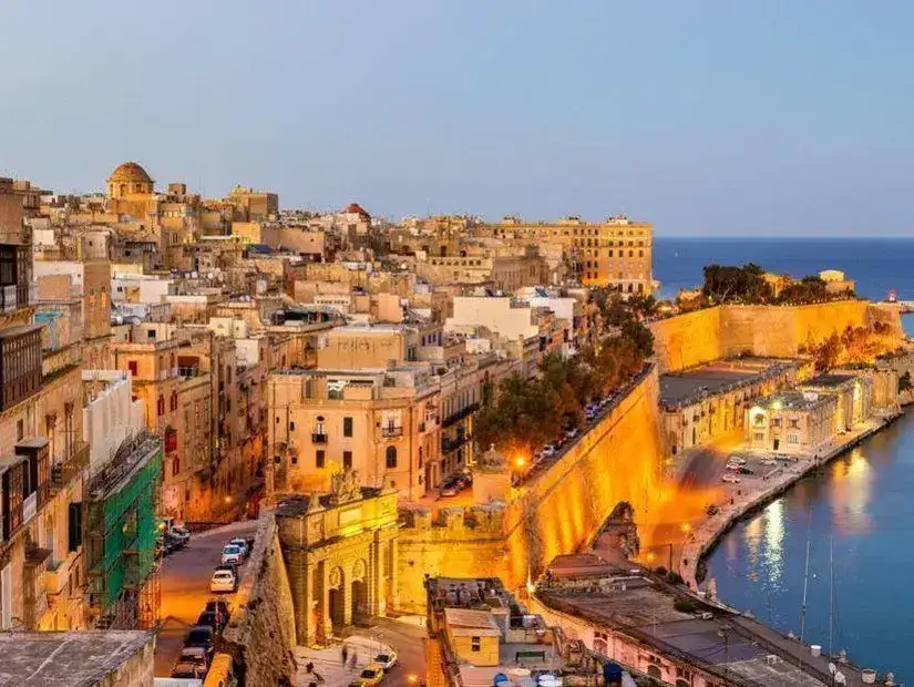 مالطا