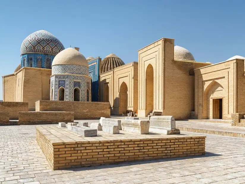 مجمع شاه زنده.jpg