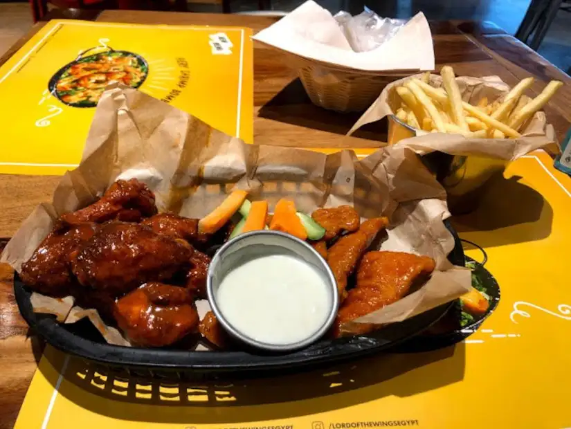 مطعم Lord Of The Wings.jpg