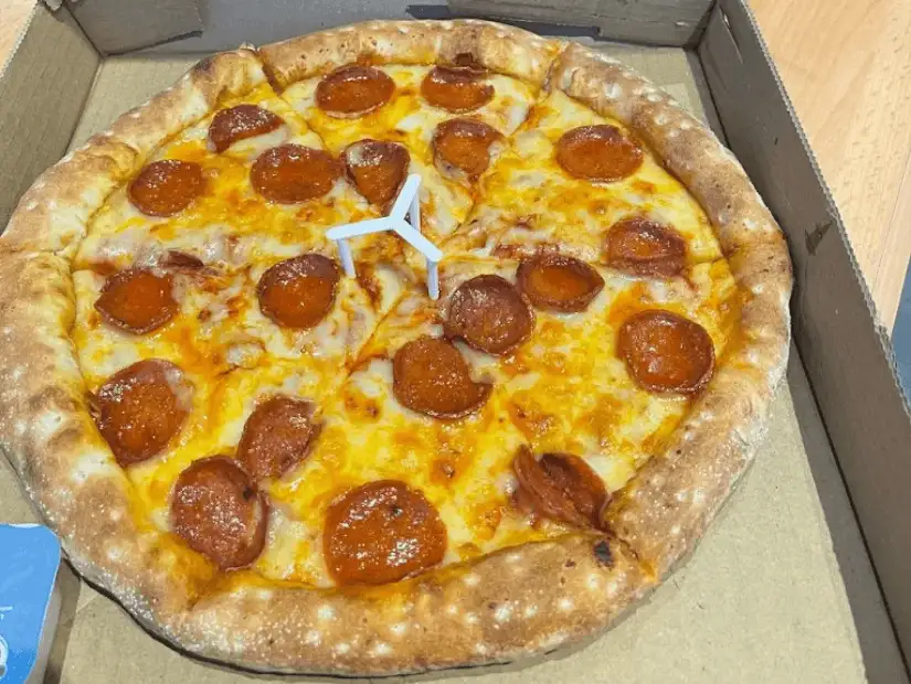 مطعم Pizza '88.png