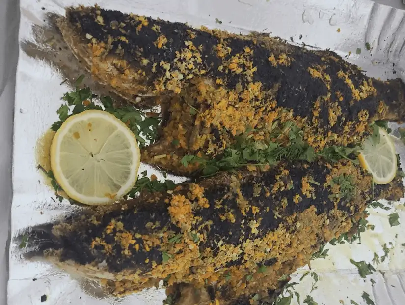 مطعم أسماك أبو قير الأصلي.png