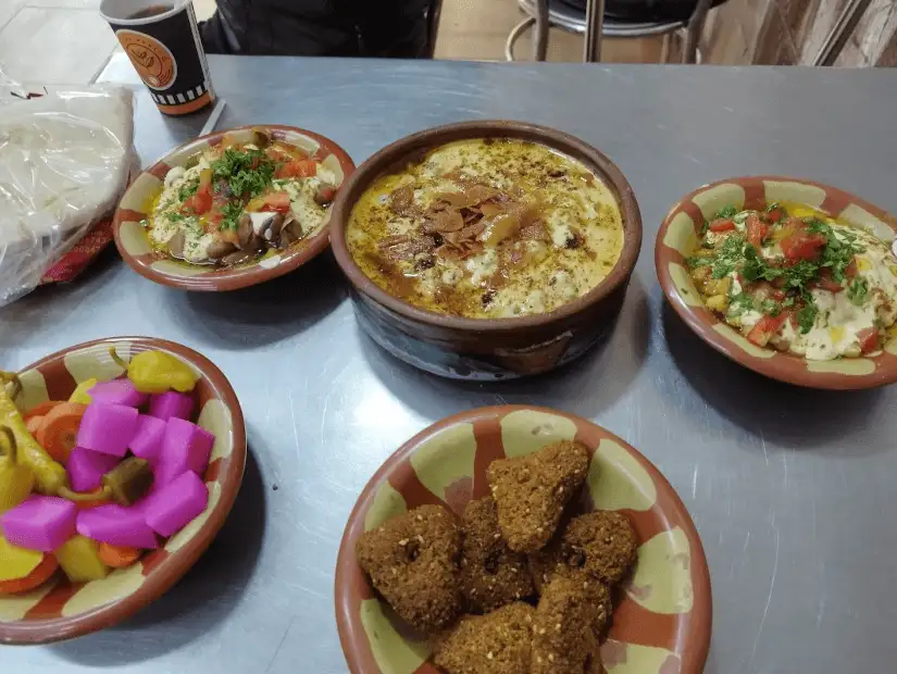 مطعم بوز الجدي.png