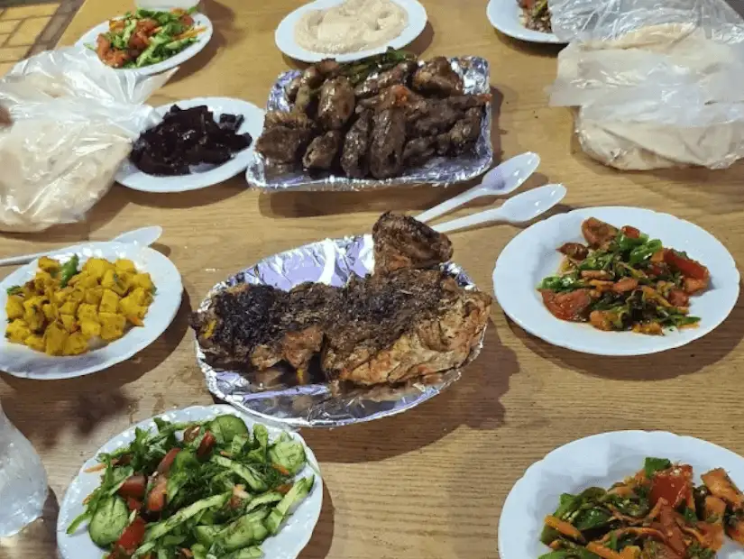 مطعم مشويات وحاتي الباشا.png