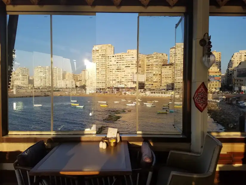 مطعم وكافيه ليبنيرو.webp