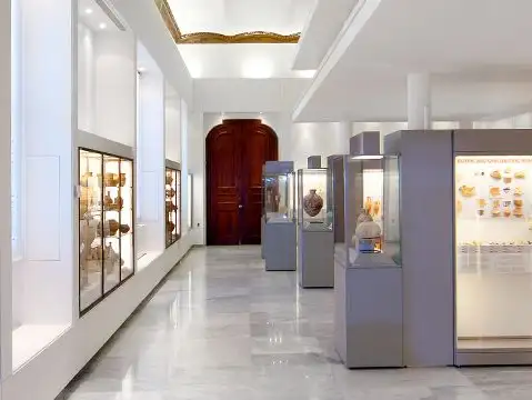 متحف الجامعة الأميركية في بيروت.jpg