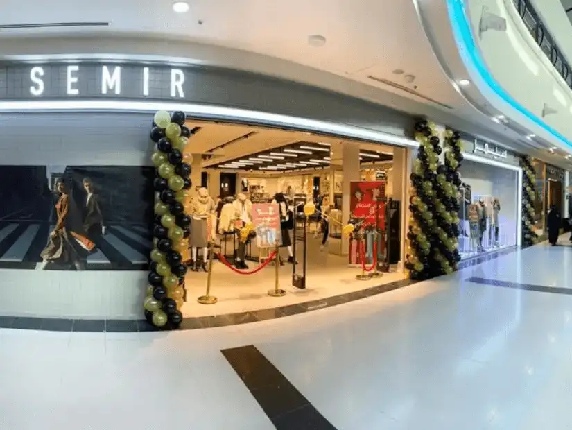 A clothing store decorated with balloons at Riyadh Gallery Mall.