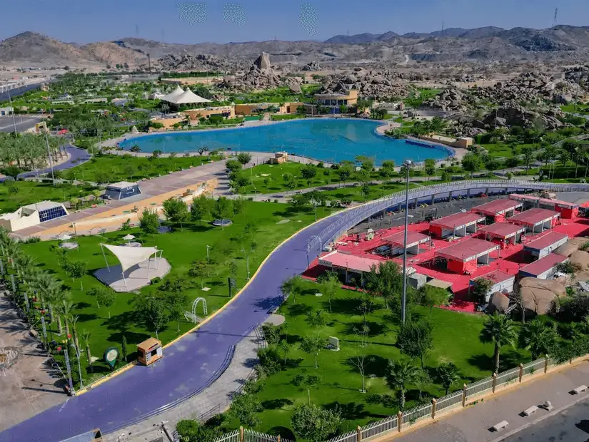 Aerial view of a circular fountain in a park.