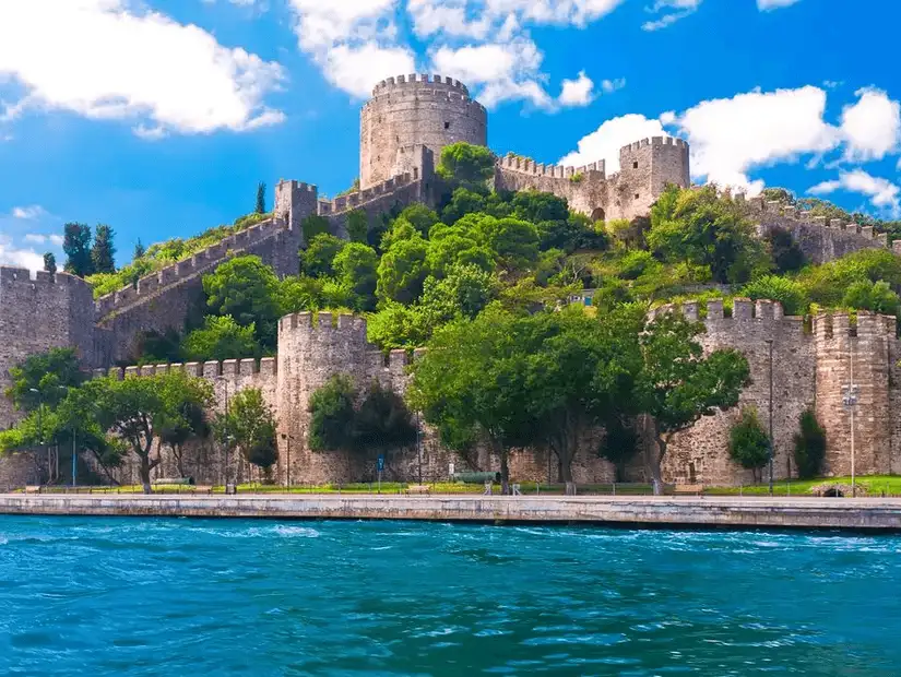 A historical castle, Rumelihisari, located by the Bosphorus with its imposing walls and strategic location.