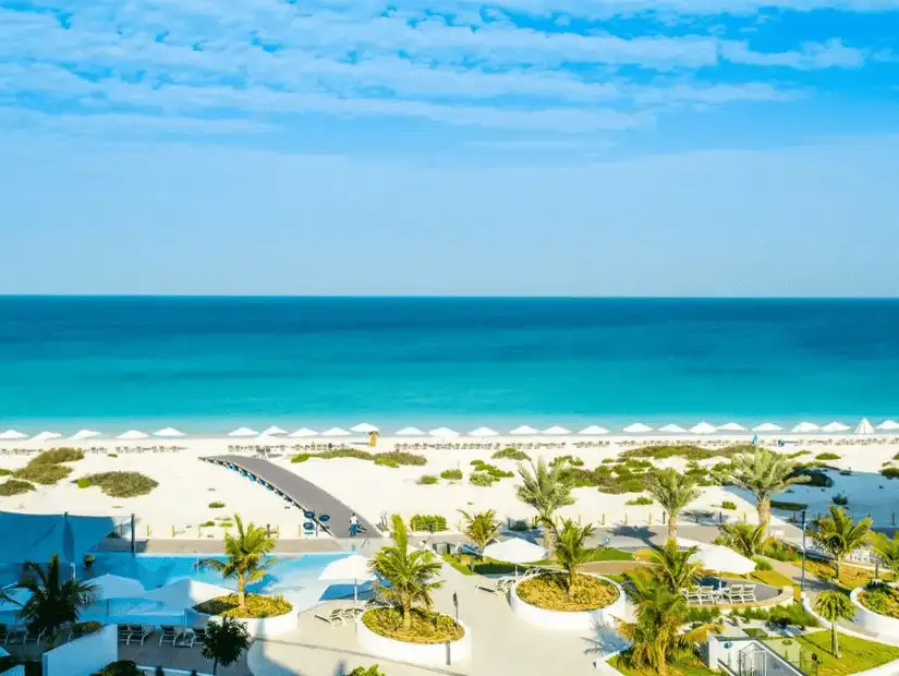 saadiyat_beach.jpg