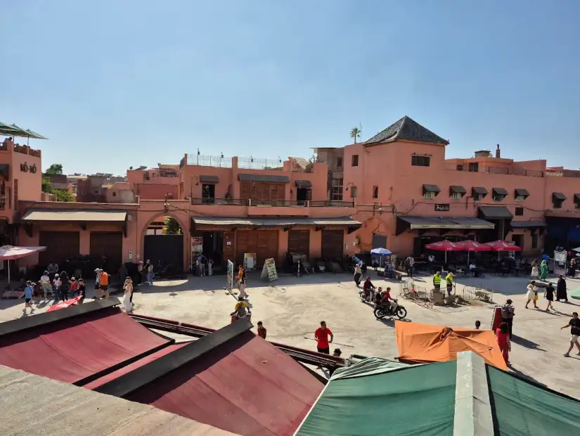ساحة جامع الفنا.webp